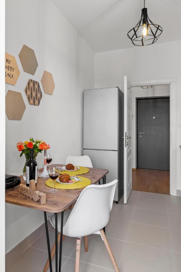 Artistry - Harmony In 1Br Apartment Bucharest Exterior photo