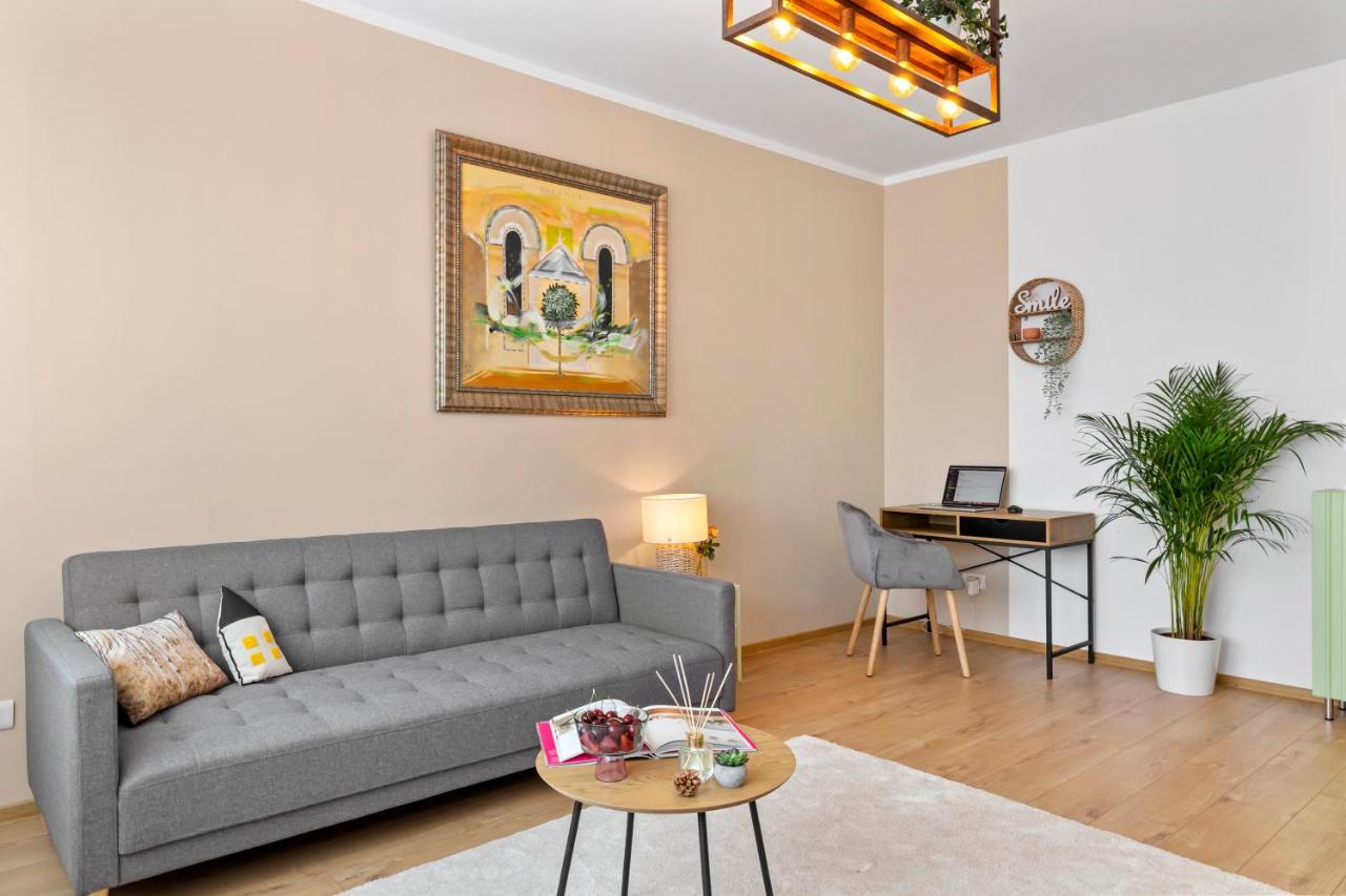 Artistry - Harmony In 1Br Apartment Bucharest Exterior photo