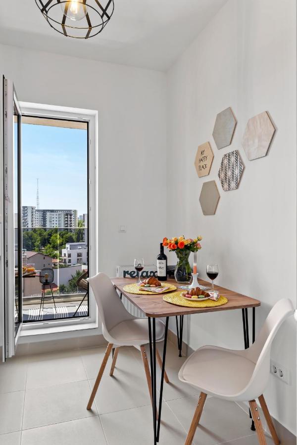 Artistry - Harmony In 1Br Apartment Bucharest Exterior photo